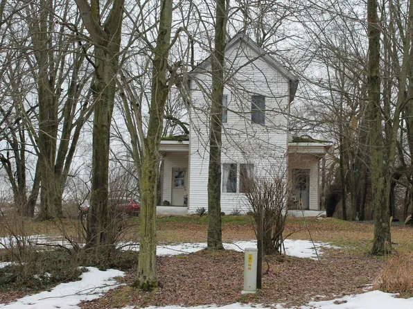 40853 52nd Ave, Paw Paw, MI 49079