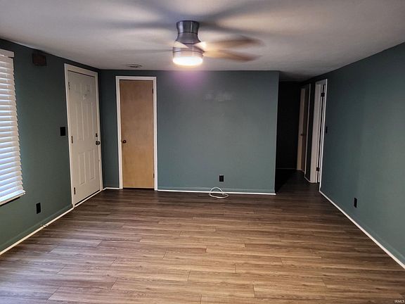 5th image of 3518 S Valley Ave