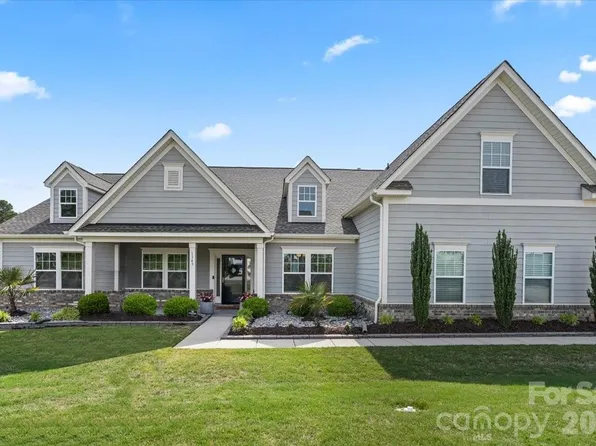 1343 Brooksland Pl, Waxhaw, NC 28173