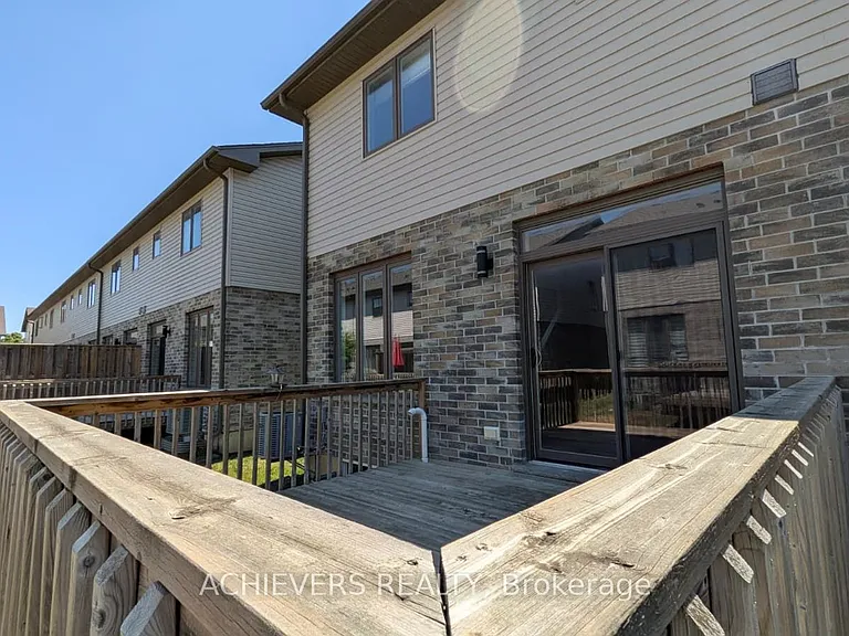 1960 Dalmagarry Rd — Photo 29