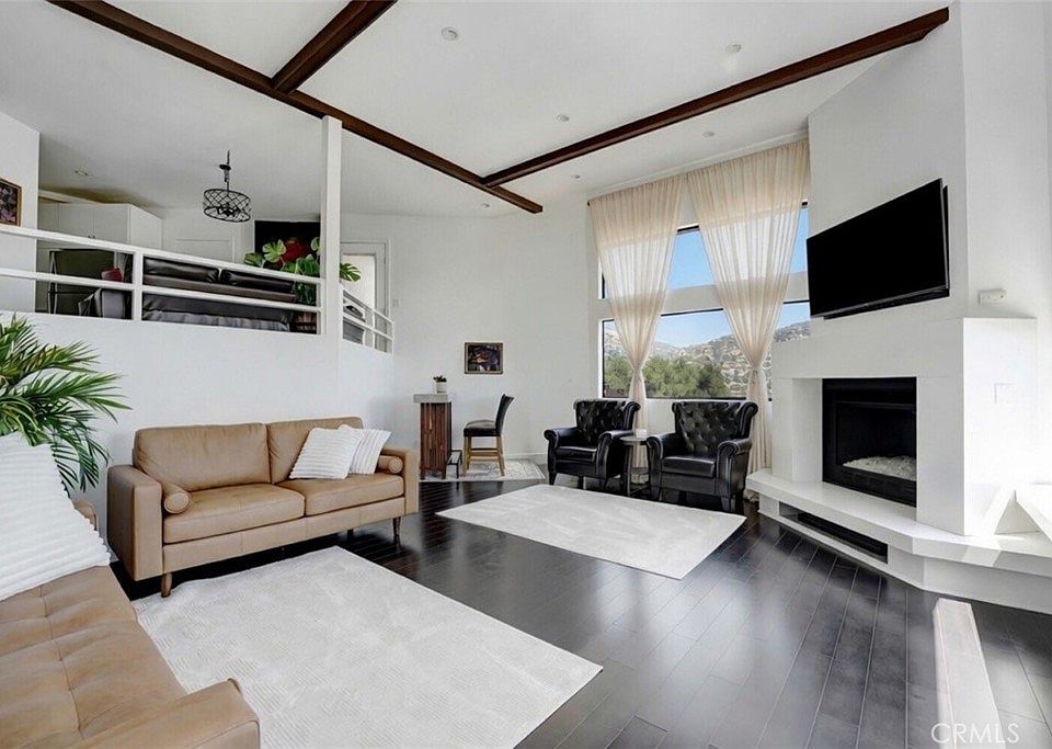 1st image of 8742 Azul Dr