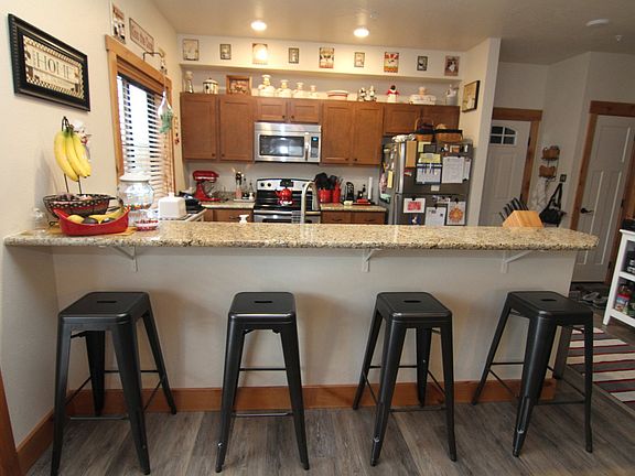 4th image of 4015 S Russell St #106