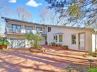 7425 Shadburn Ferry Rd, Cumming, GA 30041