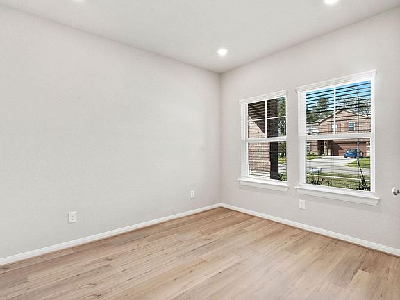 5th image of 12901 Winding Wood Ln
