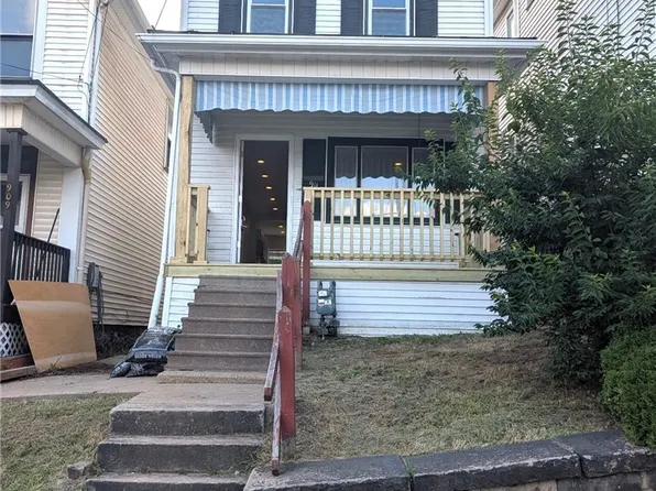 911 May St, East Liverpool, OH 43920