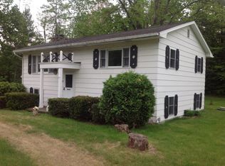 697 Irish Settlement Rd, Plattsburgh, NY 12901