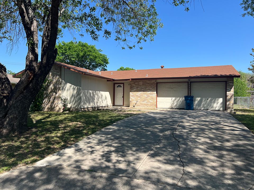 1st image of 5207 Gordon Cooper Dr