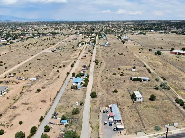 2488 Calle Eloisa, Santa Fe, NM 87507