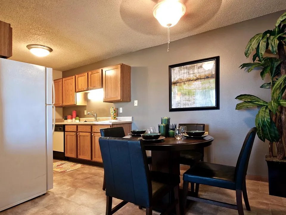 Huntington Ridge Apartments