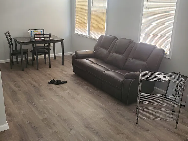 124 Mill Rd #1 — Photo 3