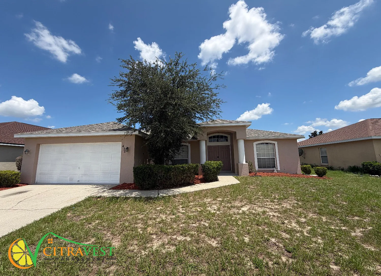 Winter Haven Large 3 Bedroom — Photo 1