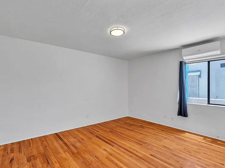 233 Solano Dr NE #2 — Photo 9