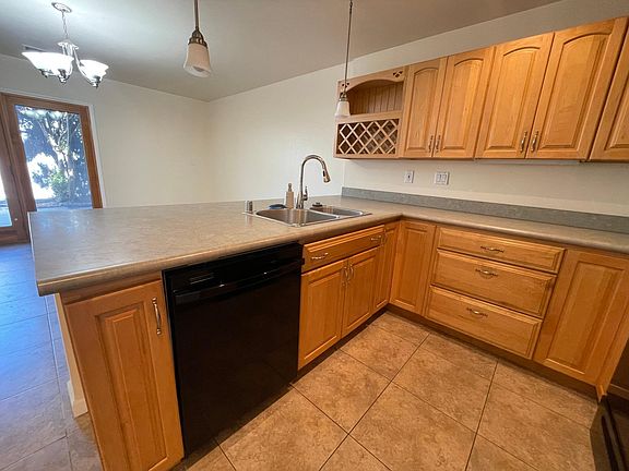 5th image of 3506 Savana Ln