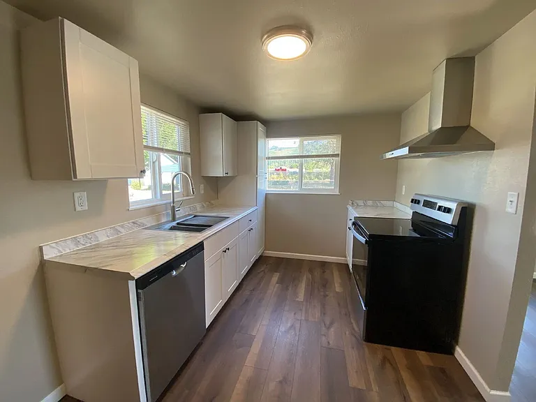 173 E Everett Ave #1 — Photo 6