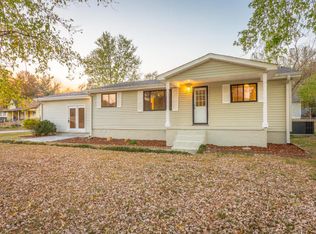 9851 Gannaway St, Soddy Daisy, TN 37379