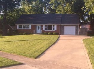 1003 Della Dr, Lexington, KY 40504