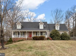 706 Stonewall Ln, Fredericksburg, VA 22407