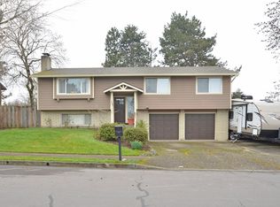 751 NE Paloma Ave, Gresham, OR 97030