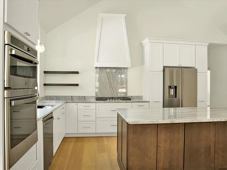 185 Conestoga Rd — Photo 21