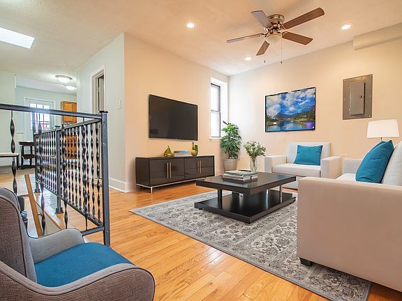 2nd image of 3850 W Girard Ave APT 3