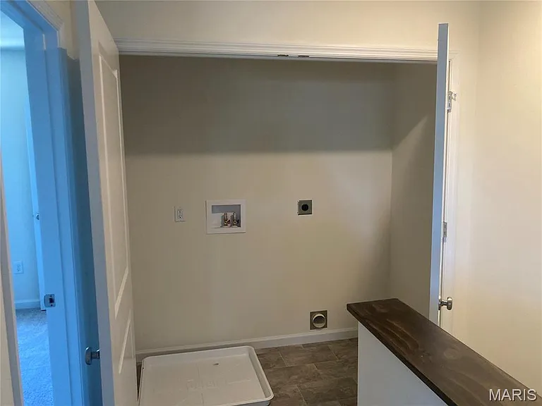 5004 Daggett Ave — Photo 24