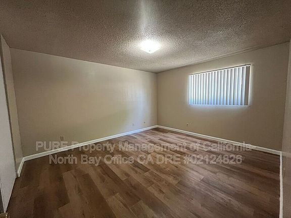 4th image of 308 Cooper Ln APT 10