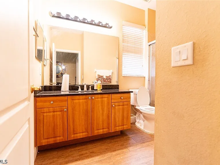 8713 Pegasus Dr — Photo 18
