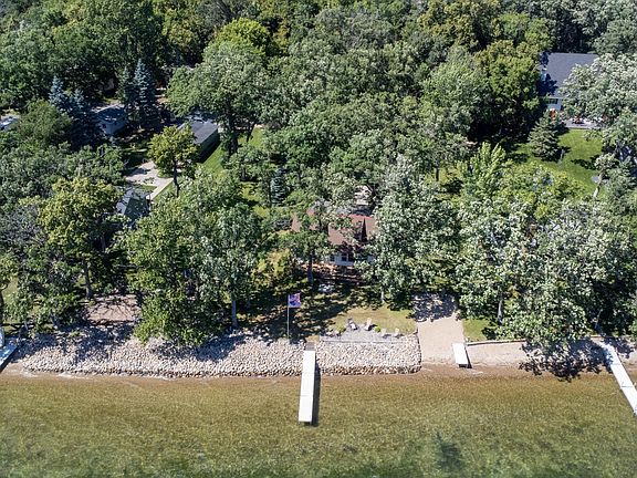 4th image of 22548 Senns Beach Dr