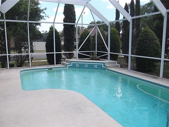 3rd image of 14250 Lord Barclay Dr