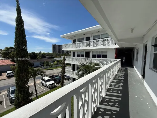 11685 Canal Dr APT 303, North Miami, FL 33181