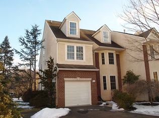 106 Durham Ct, Ambler, PA 19002