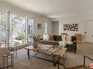 617 1/2 N Sycamore Ave, Los Angeles, CA 90036