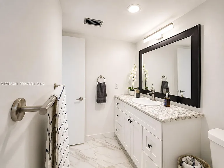 2851 NE 183rd St #1508E — Photo 12