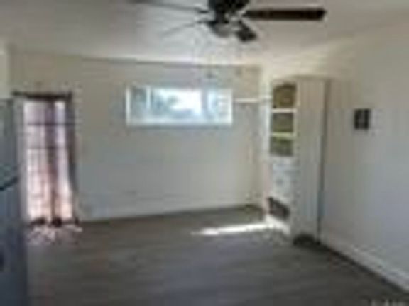 2nd image of 3740-3748 6th Ave #3742-1/2
