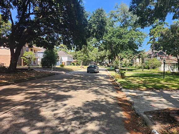 4th image of 19538 Enchanted Oaks Dr