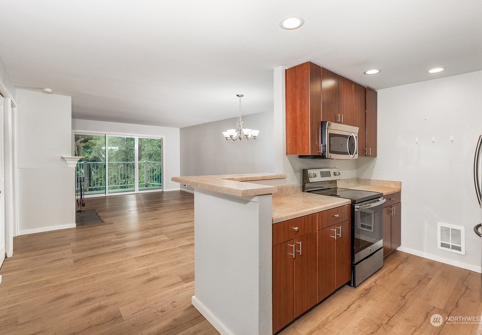 16101 Bothell Everett Hwy UNIT E106, Mill Creek, WA 98012 | Zillow