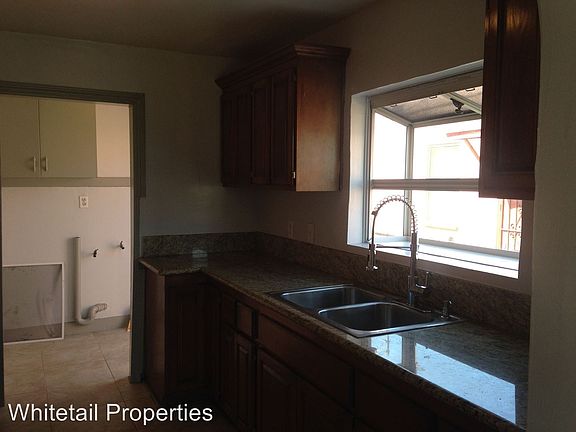 4th image of 1228 W 89th St