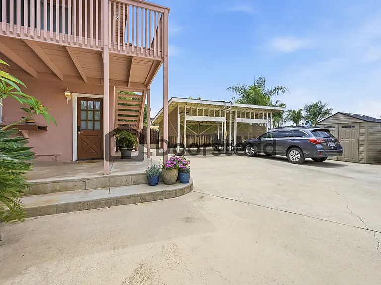 8520 Calle De Buena Fe — Photo 21
