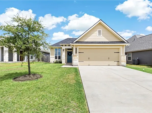 2017 Stubbs Dr, Bryan, TX 77807