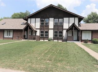 604 Graybridge E, Saint Peters, MO 63376