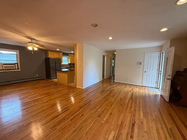 5 Ovid St #2 — Photo 2