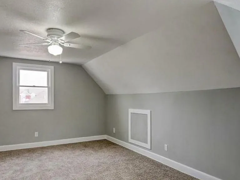 2629 Campbell St — Photo 17