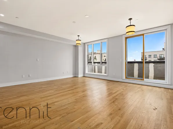 762 East 32nd Street image 1 of 19