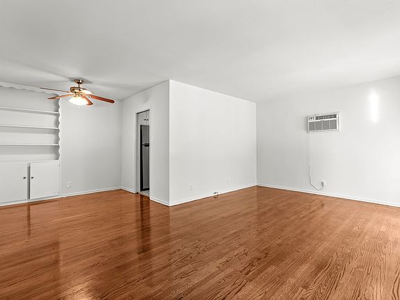 3rd image of 1401 N Detroit St #1-7141