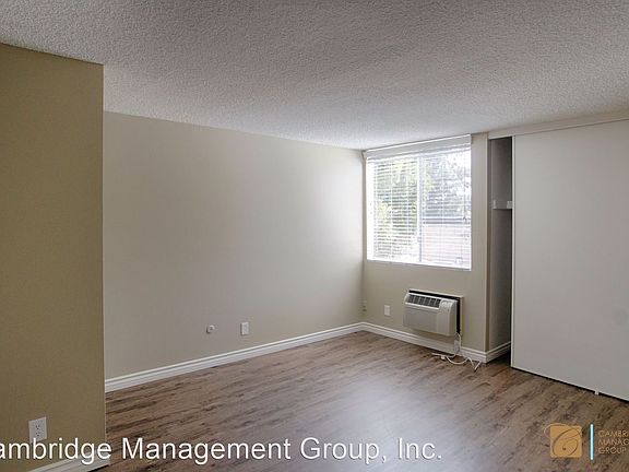 4th image of 8633 La Mesa Blvd #67