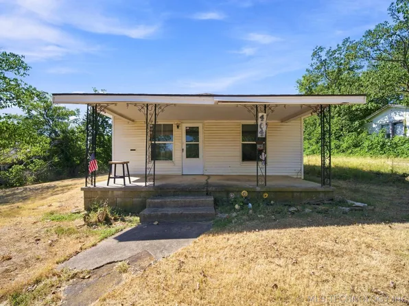 404 W Walnut St, Drumright, OK 74030