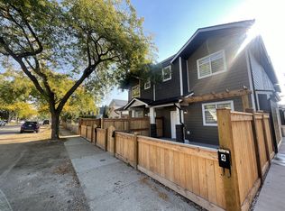 831 Wilson Ave #4, Kelowna, BC V1Y 6X8