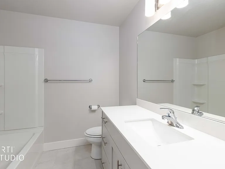 2674 S 2250 W #207 — Photo 14