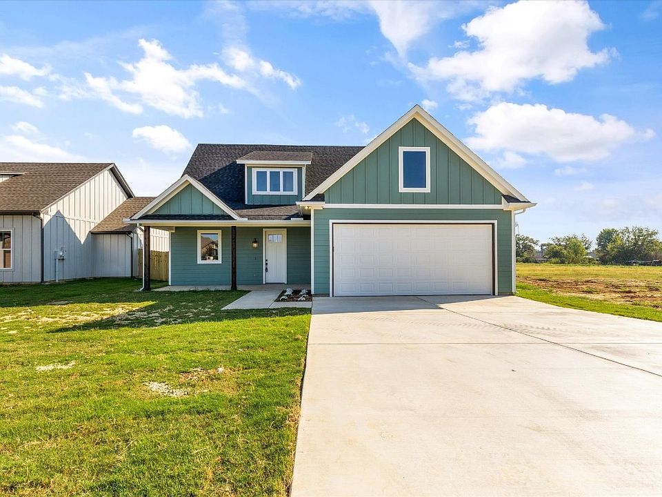 1st image of 9215 Parkview Cir