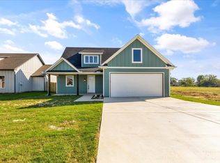 9215 Parkview Cir, Tolar, TX 76476